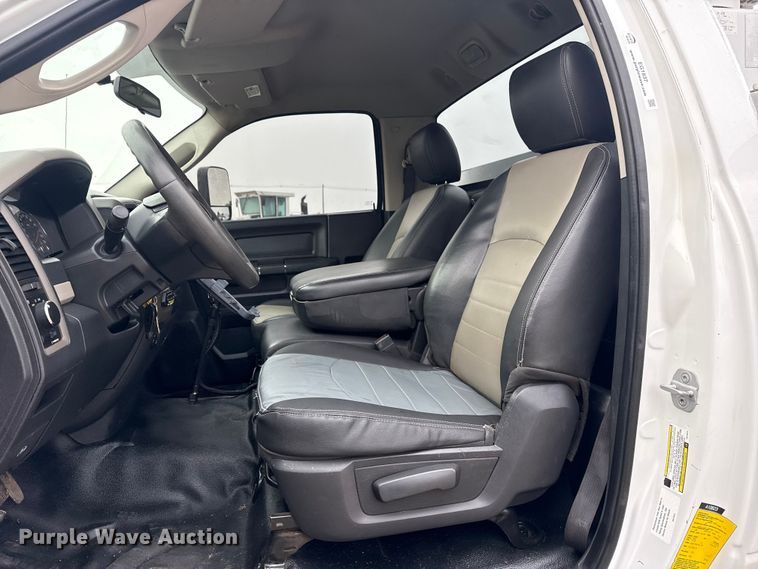 image for item EG1837 2012 Dodge Ram 4500HD bucket truck