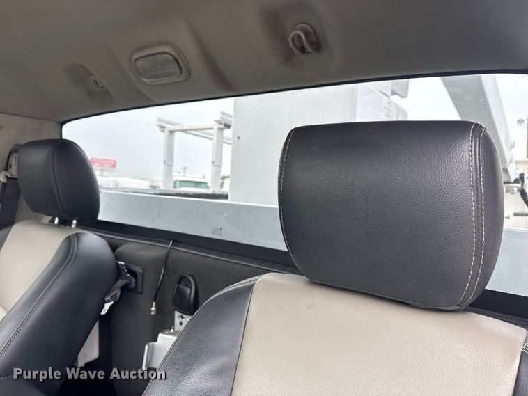 image for item EG1837 2012 Dodge Ram 4500HD bucket truck