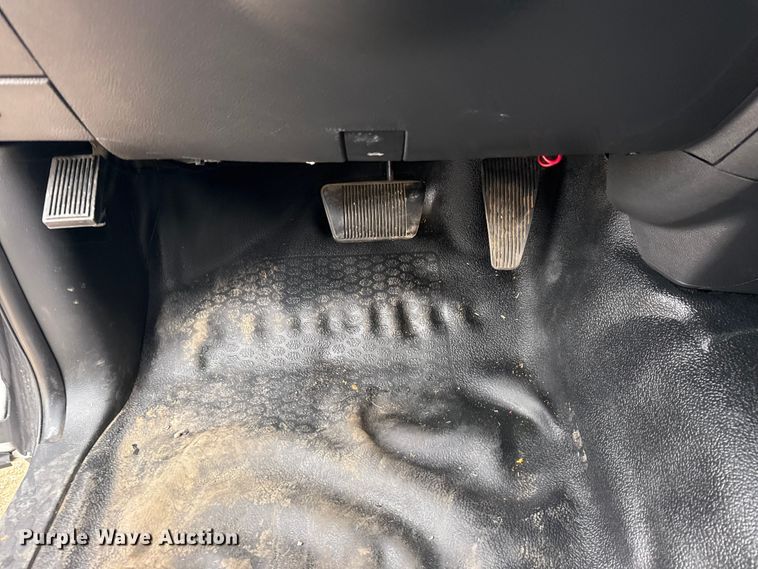 image for item EG1837 2012 Dodge Ram 4500HD bucket truck