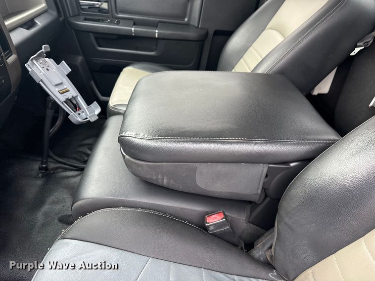 image for item EG1837 2012 Dodge Ram 4500HD bucket truck