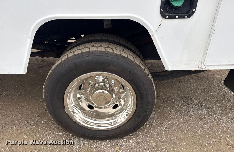 image for item EG1837 2012 Dodge Ram 4500HD bucket truck