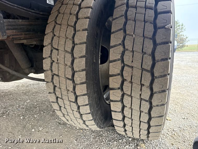 image for item EG1837 2012 Dodge Ram 4500HD bucket truck