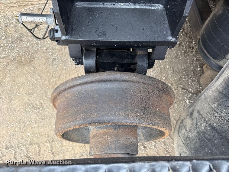 image for item EG1842 2010 International 7500 crane truck