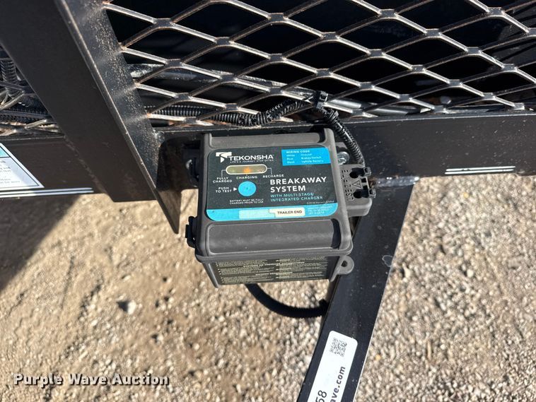 image for item EG1858 2011 Parker Trailers fuel trailer