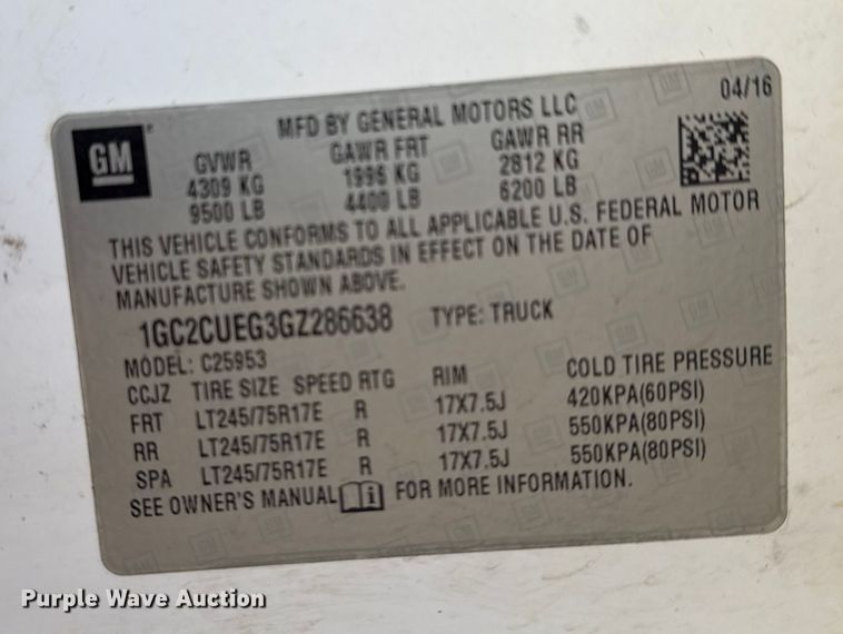 image for item EG1862 2016 Chevrolet 2500HD Double Cab utility bed pickup truck