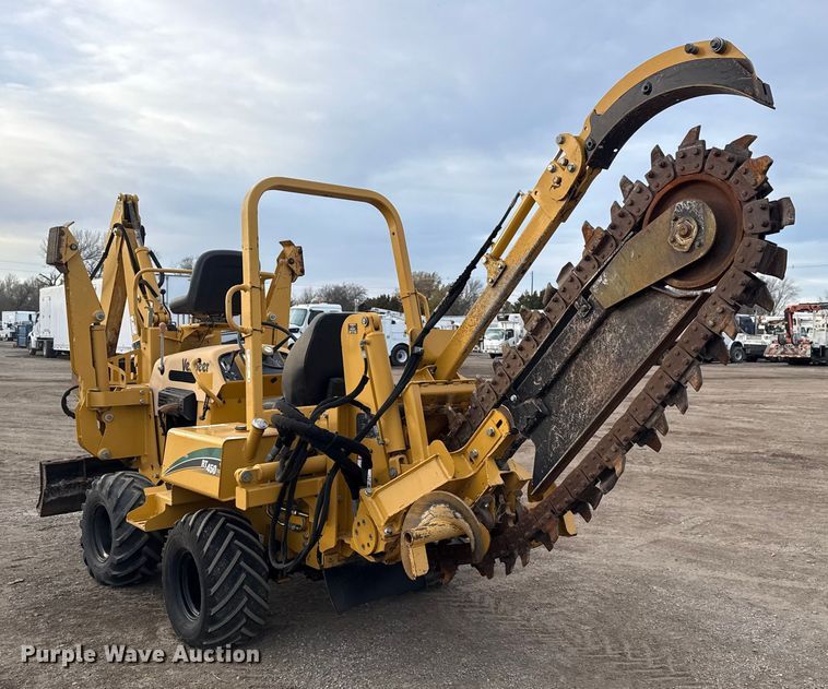 image for item EG1863 2011 Vermeer RT450 trencher