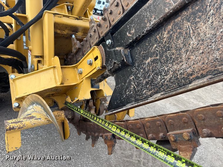 image for item EG1863 2011 Vermeer RT450 trencher
