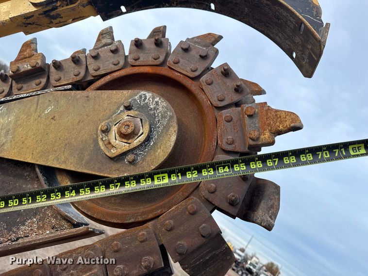 image for item EG1863 2011 Vermeer RT450 trencher