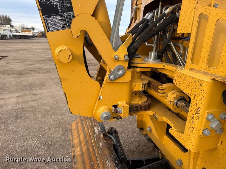 image for item EG1863 2011 Vermeer RT450 trencher