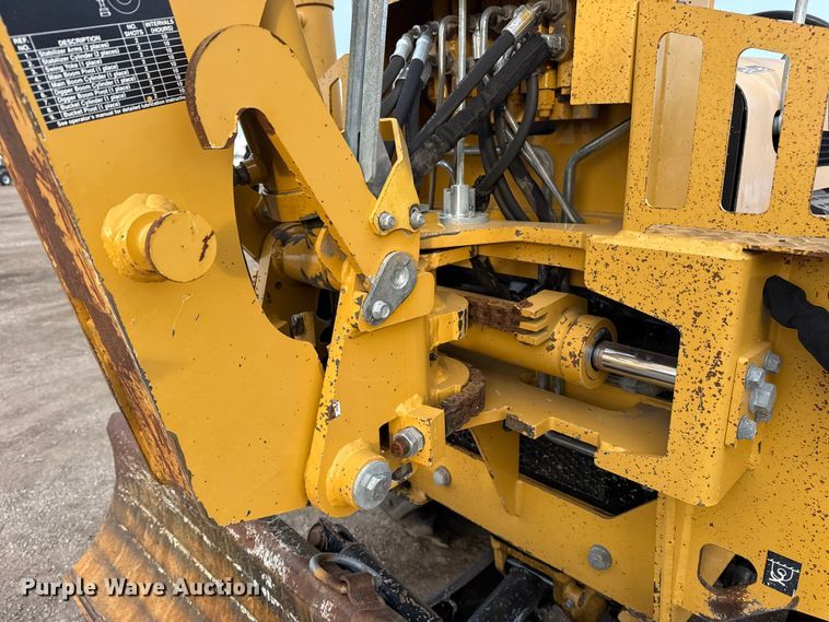 image for item EG1863 2011 Vermeer RT450 trencher