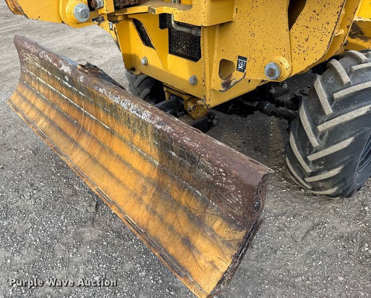 image for item EG1863 2011 Vermeer RT450 trencher