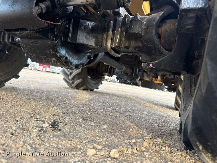 image for item EG1863 2011 Vermeer RT450 trencher