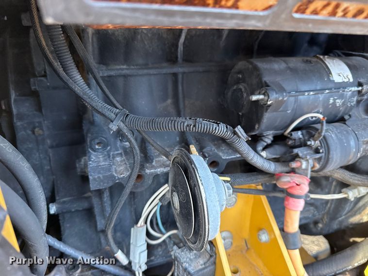 image for item EG1863 2011 Vermeer RT450 trencher