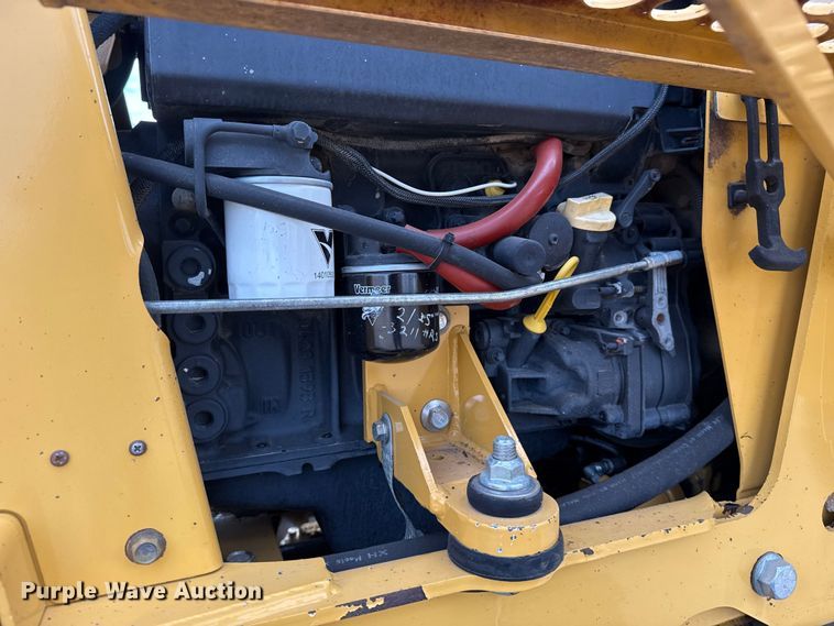 image for item EG1863 2011 Vermeer RT450 trencher