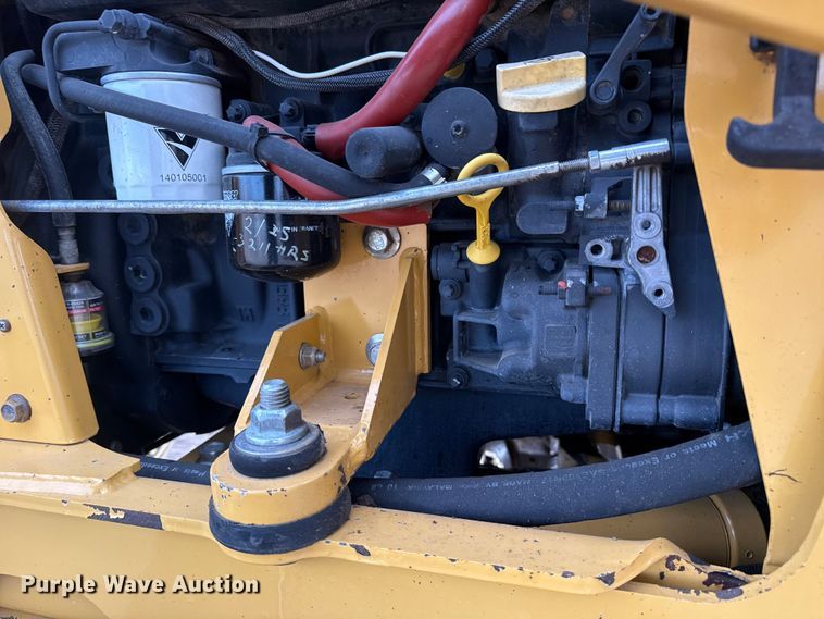 image for item EG1863 2011 Vermeer RT450 trencher