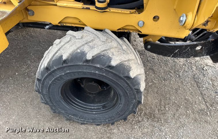 image for item EG1863 2011 Vermeer RT450 trencher