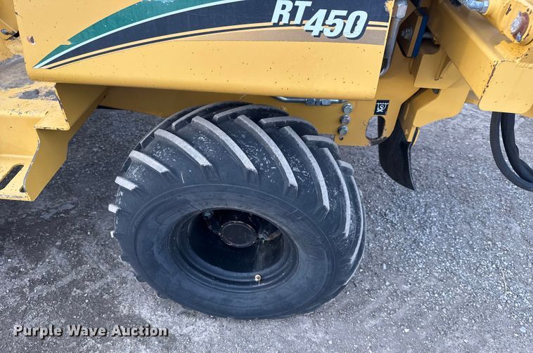 image for item EG1863 2011 Vermeer RT450 trencher