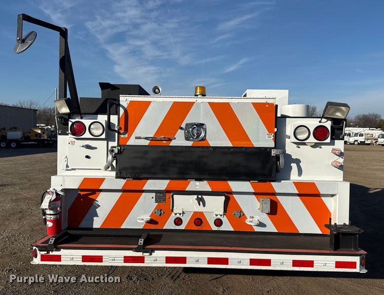 image for item EG1867 2013 Ford F450 Super Duty XL utility / service truck