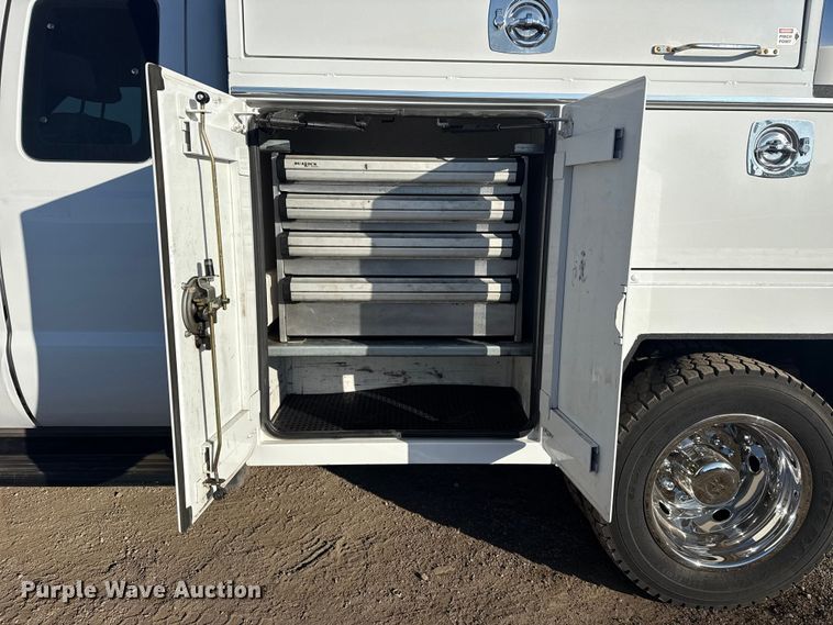 image for item EG1867 2013 Ford F450 Super Duty XL utility / service truck