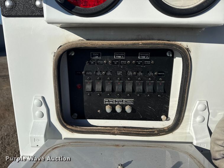 image for item EG1867 2013 Ford F450 Super Duty XL utility / service truck