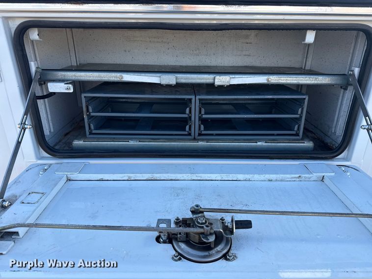 image for item EG1867 2013 Ford F450 Super Duty XL utility / service truck