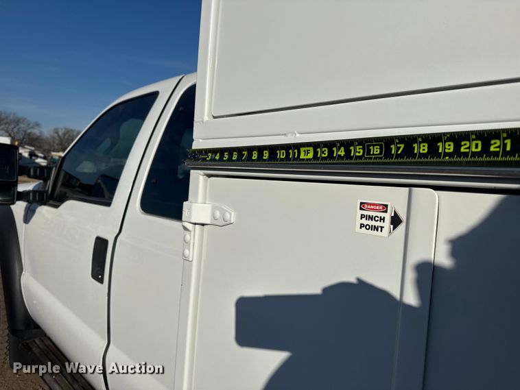 image for item EG1867 2013 Ford F450 Super Duty XL utility / service truck