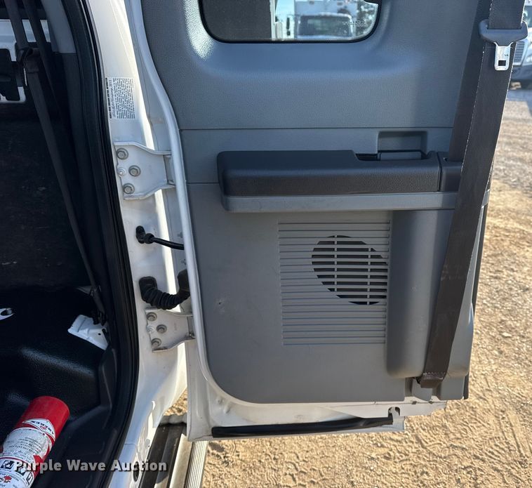 image for item EG1867 2013 Ford F450 Super Duty XL utility / service truck