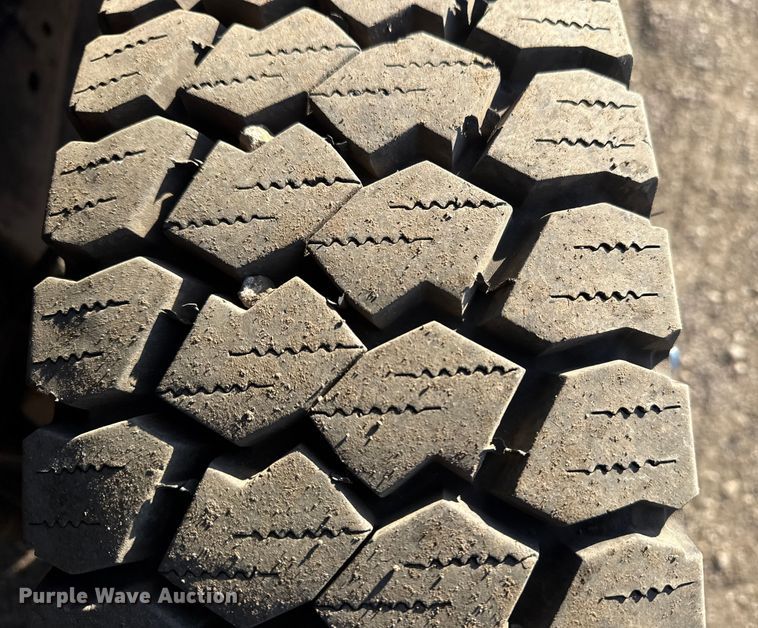 image for item EG1867 2013 Ford F450 Super Duty XL utility / service truck