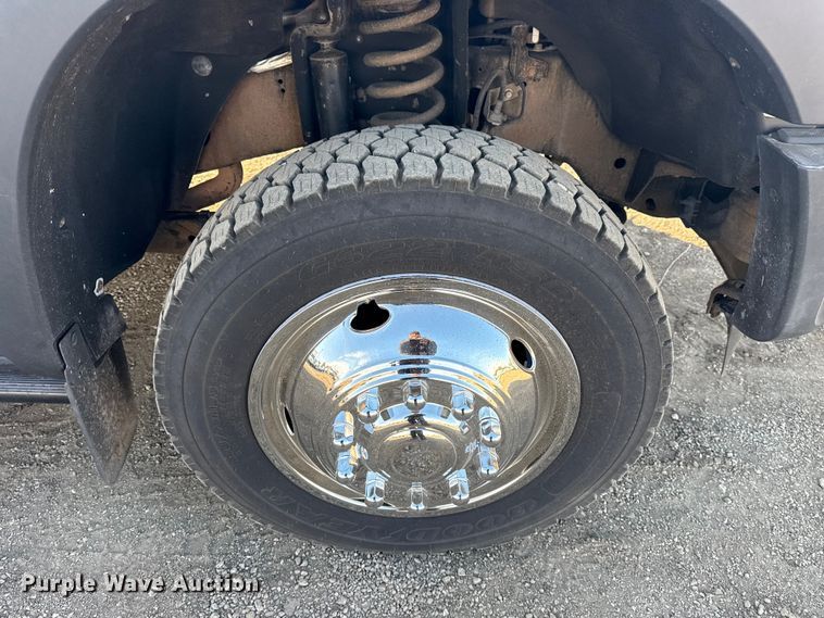 image for item EG1867 2013 Ford F450 Super Duty XL utility / service truck