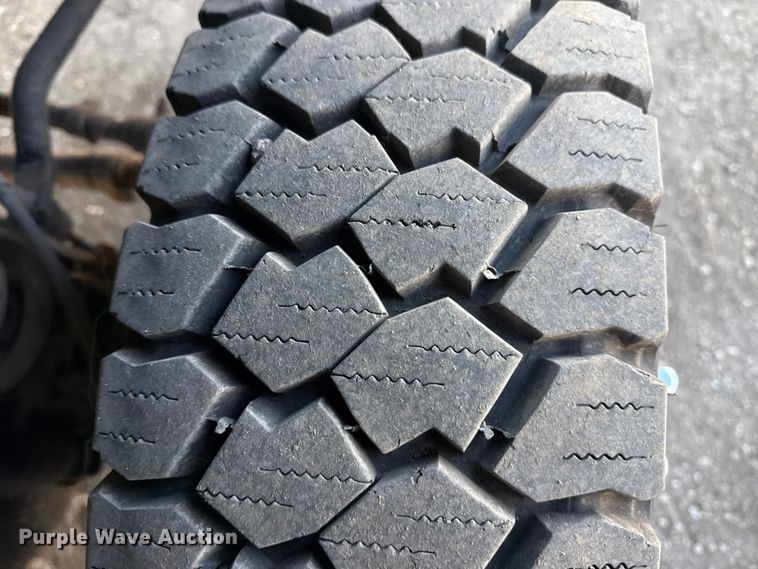 image for item EG1867 2013 Ford F450 Super Duty XL utility / service truck