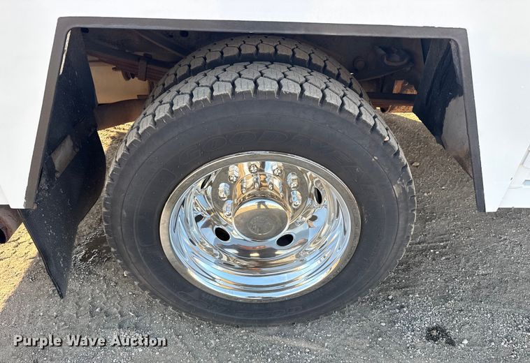 image for item EG1867 2013 Ford F450 Super Duty XL utility / service truck