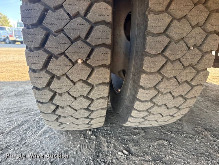 image for item EG1867 2013 Ford F450 Super Duty XL utility / service truck