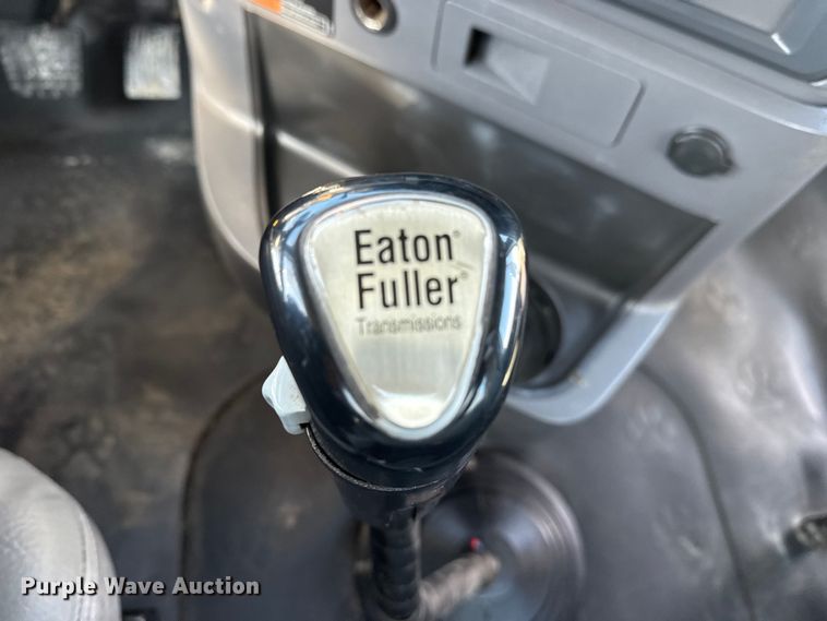 image for item EG1868 2013 Mack GU713 vacuum truck