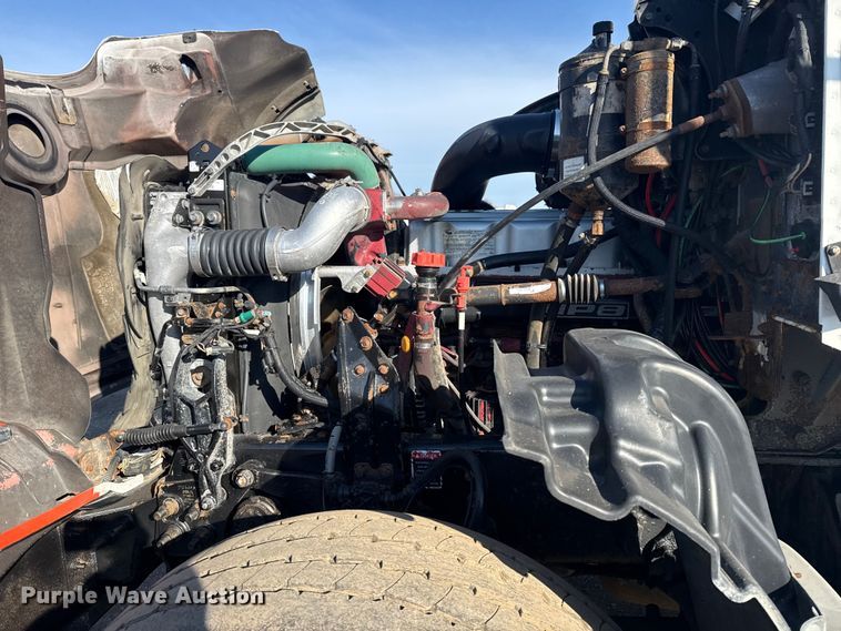 image for item EG1868 2013 Mack GU713 vacuum truck