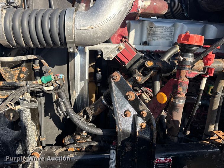 image for item EG1868 2013 Mack GU713 vacuum truck