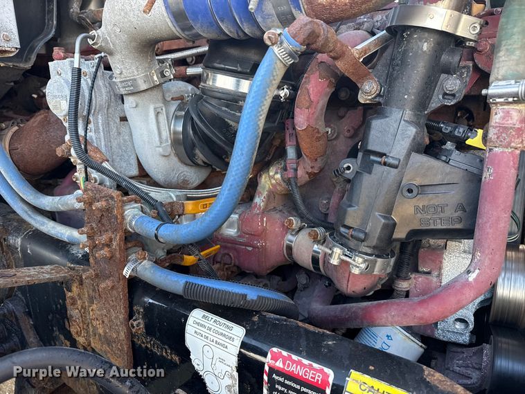 image for item EG1868 2013 Mack GU713 vacuum truck