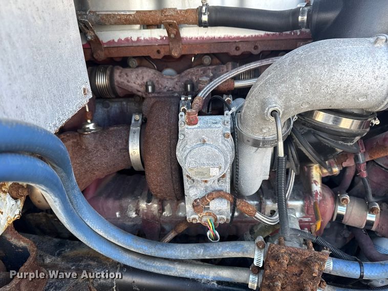 image for item EG1868 2013 Mack GU713 vacuum truck