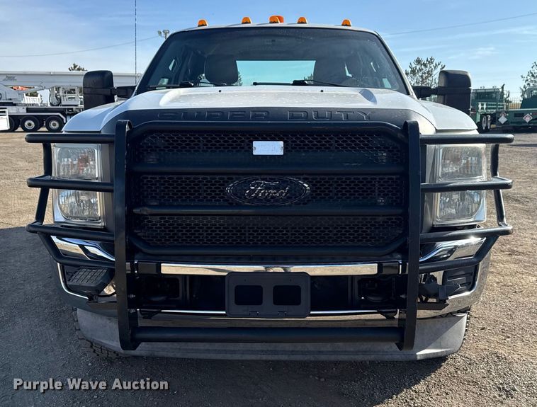 image for item EG1869 2013 Ford F250 Super Duty SuperCab utility bed pickup truck