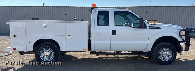 image for item EG1869 2013 Ford F250 Super Duty SuperCab utility bed pickup truck