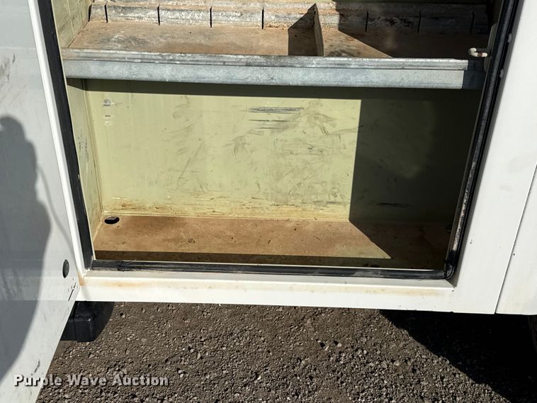 image for item EG1869 2013 Ford F250 Super Duty SuperCab utility bed pickup truck