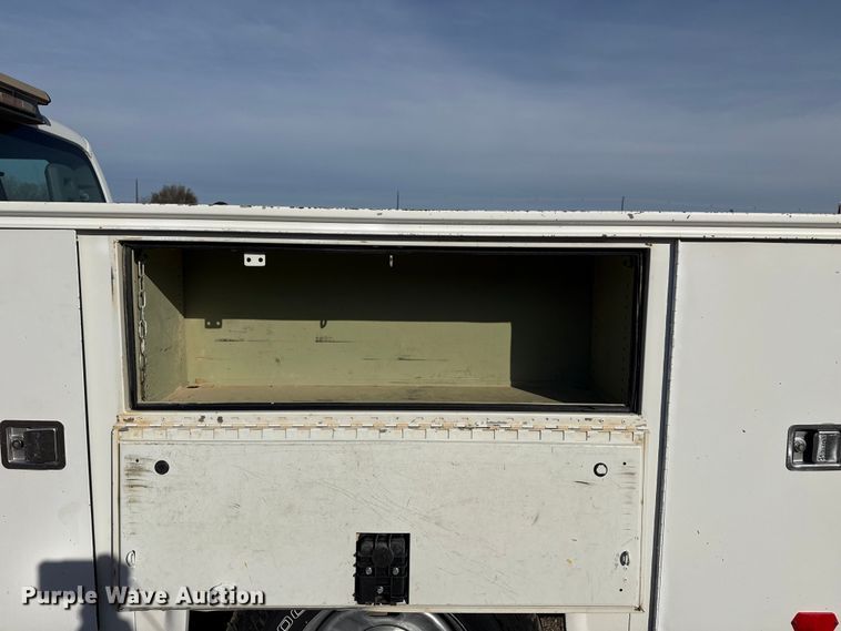 image for item EG1869 2013 Ford F250 Super Duty SuperCab utility bed pickup truck