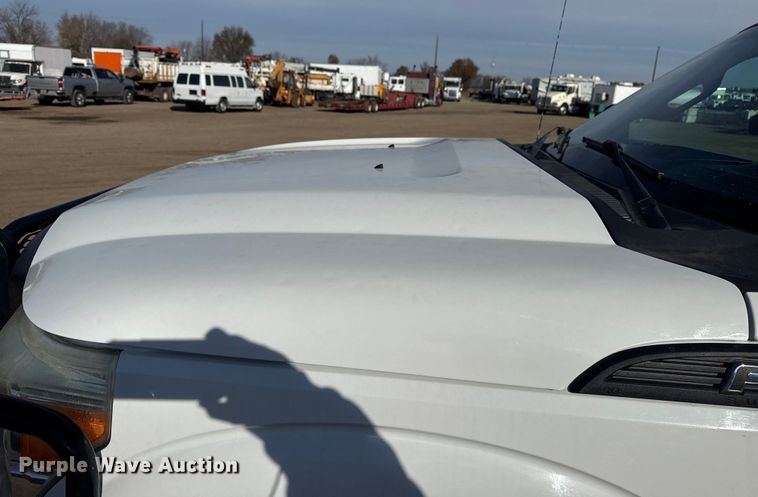 image for item EG1869 2013 Ford F250 Super Duty SuperCab utility bed pickup truck