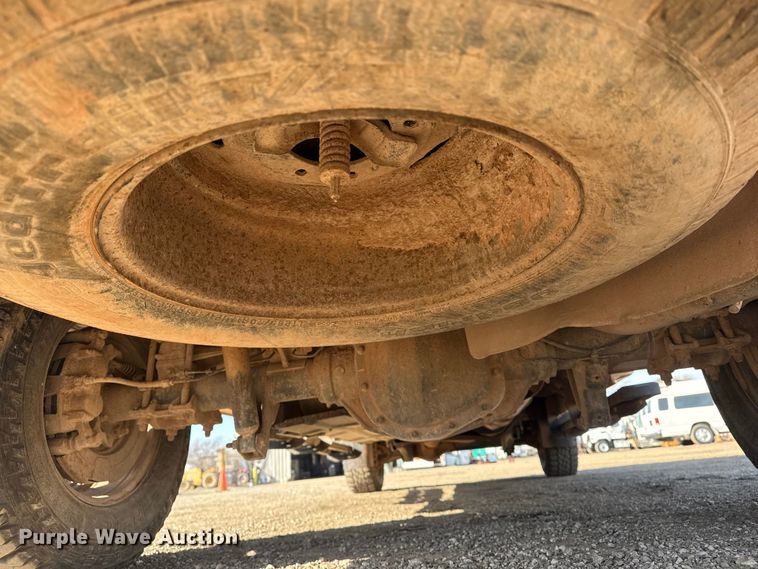 image for item EG1869 2013 Ford F250 Super Duty SuperCab utility bed pickup truck