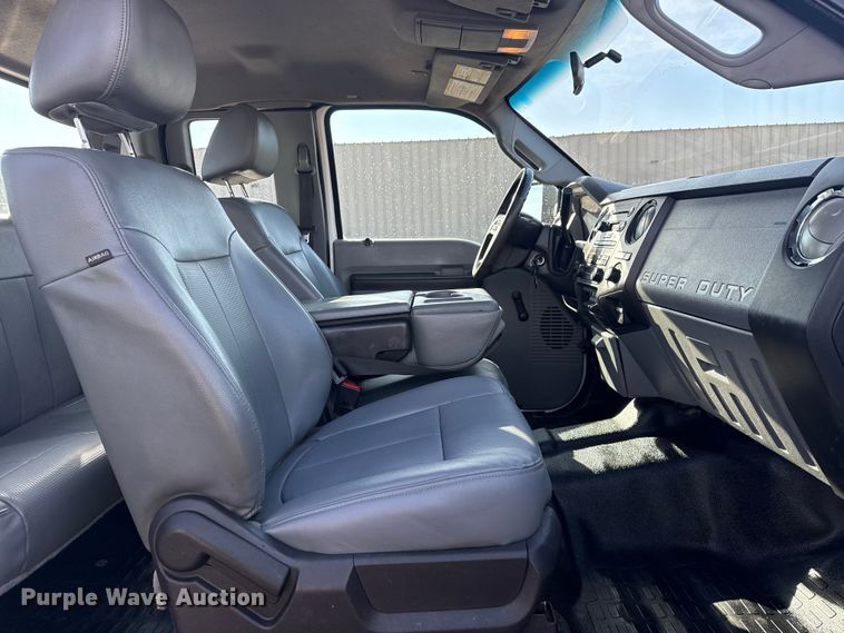 image for item EG1869 2013 Ford F250 Super Duty SuperCab utility bed pickup truck