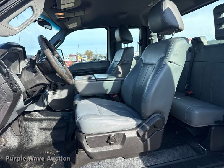 image for item EG1869 2013 Ford F250 Super Duty SuperCab utility bed pickup truck