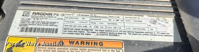 image for item EG1872 2018 Peterbilt 337 utility / service truck