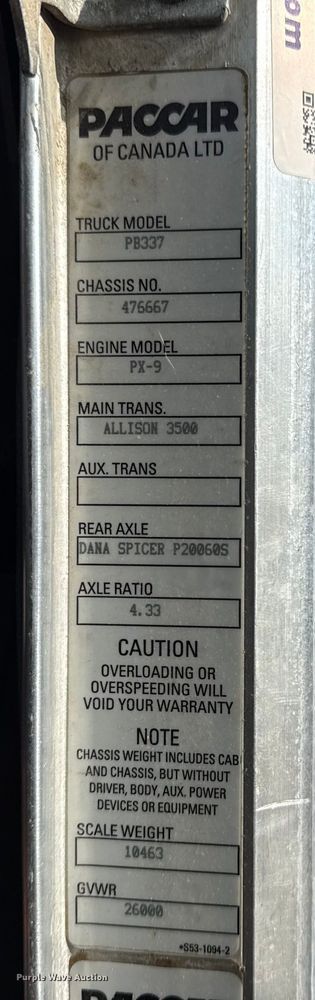 image for item EG1872 2018 Peterbilt 337 utility / service truck