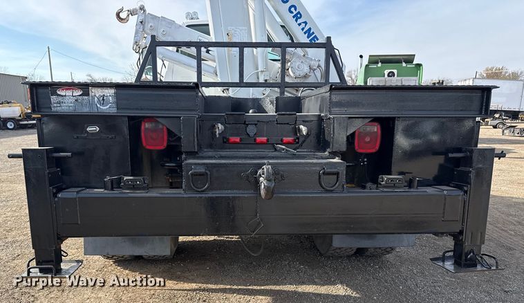 image for item EG1873 1997 Chevrolet Kodiak crane truck