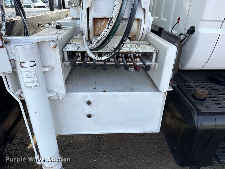 image for item EG1873 1997 Chevrolet Kodiak crane truck