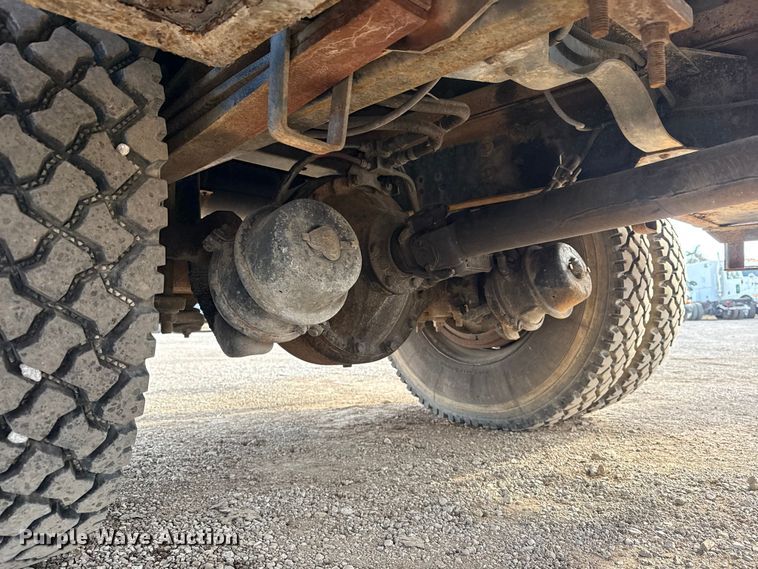 image for item EG1873 1997 Chevrolet Kodiak crane truck